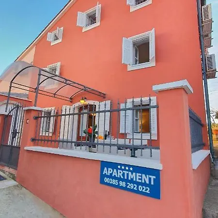 Casa Mattea ネレジネ